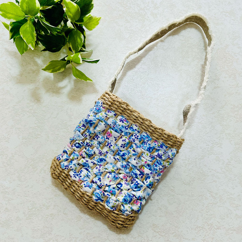 Ring weaving class